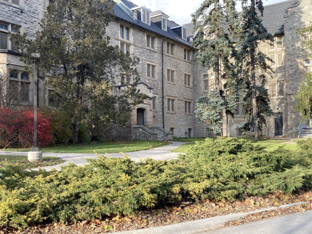 Safety Screens on University